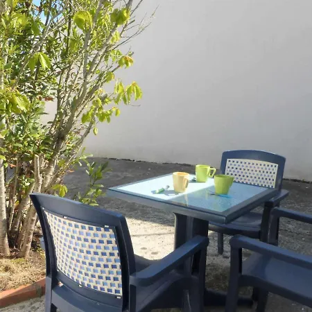 Maison Le Fenouiller, 2 Pieces, 3 Personnes - Fr-1-224-778 بيت للعطل Le Fenouiller
